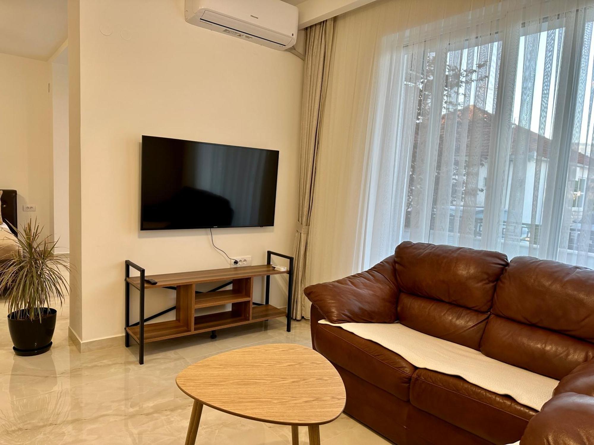 Marini Casa 호텔 울친 외부 사진
